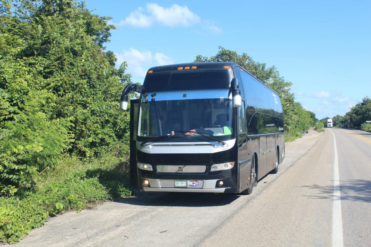 Autobús de Omnitours disponible para renta